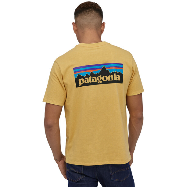 Patagonia P-6 Logo Responsibili-Tee Men surfboard yellow