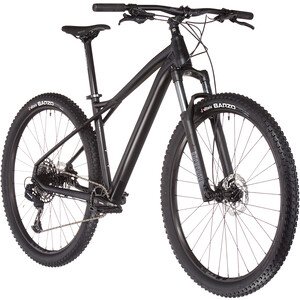 GT Bicycles Avalanche Expert, musta musta