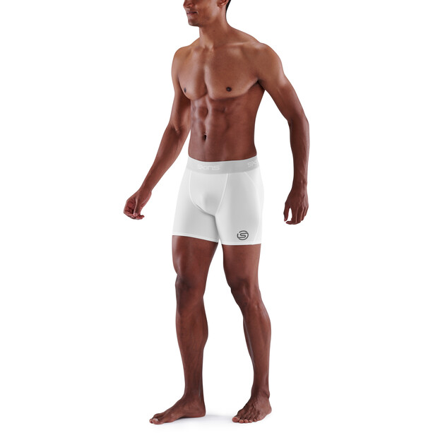 Skins Series-1 Short Homme, blanc