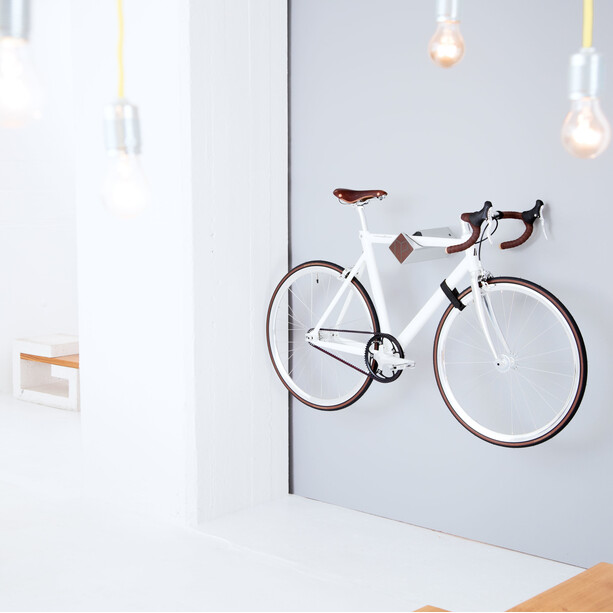 PARAX D-Rack Supporto da muro per bicicletta alluminio con frontale in legno, argento/marrone