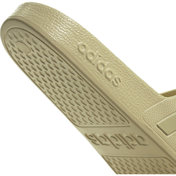 adidas Adilette Aqua Slides Women sandy beige/sandy beige met/sandy beige