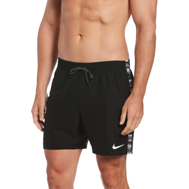 Nike Swim Logo Tape 5" Volley Shorts Men, zwart