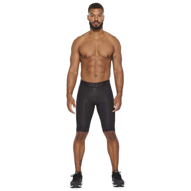 2XU Motion Pantalones cortos de compresión Hombre, negro