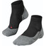 Falke RU4 Calcetines cortos running Mujer, negro/gris