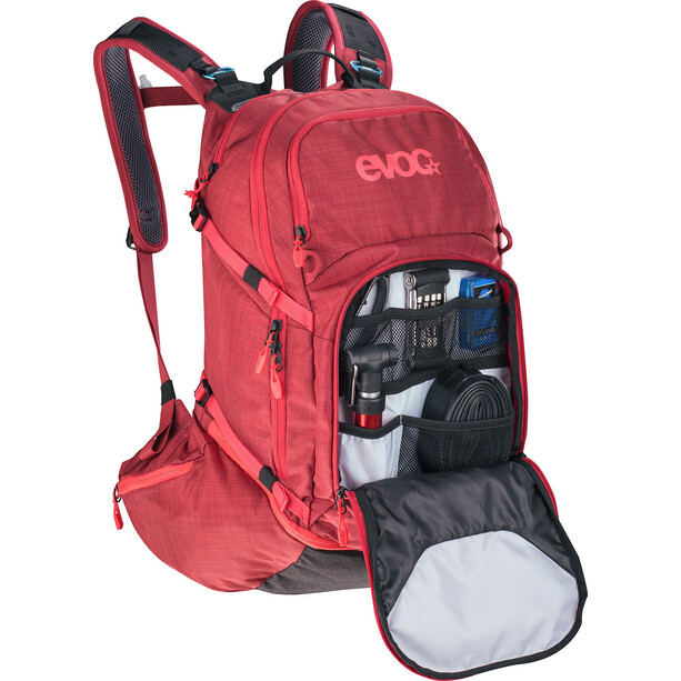EVOC Explr Pro Technical Performance Pack 26l heather ruby
